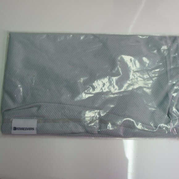 Multi Functional Head Wear - Neck Gaiter - Face Cover - Bandana - HeadBand - Picture 2 of 3